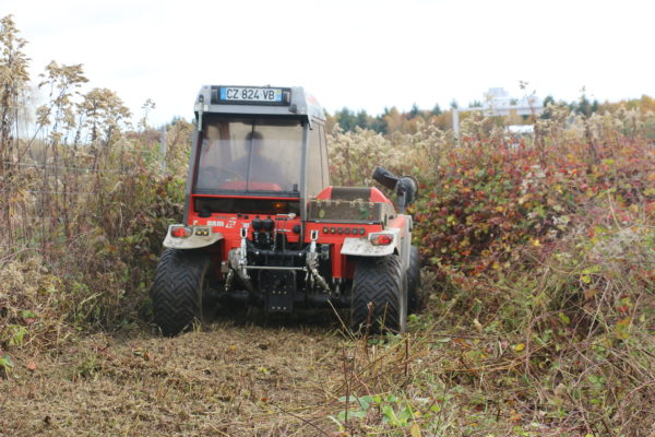 détail du broyeur du tracteur reform